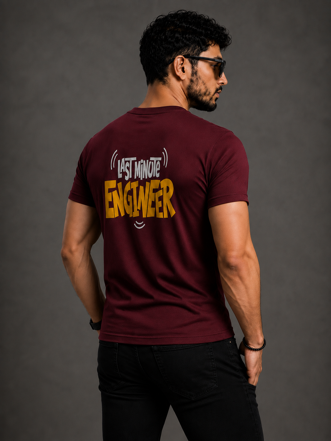 RELAXED SLIM FIT T-SHIRT